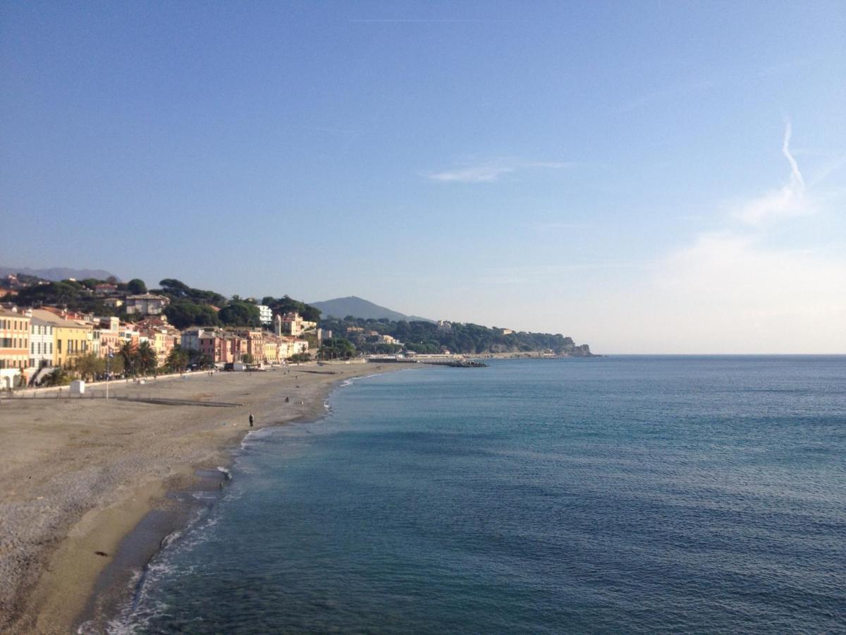 Il Mare In Piazza Daire Albisola Superiore Dış mekan fotoğraf